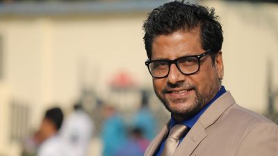 ডিবি হেফাজতে সাংবাদিক আনিস আলমগীর