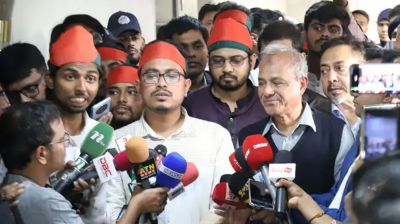 ৩ দাবিতে সচিবালয়ে ডাকসু ভিপির নেতৃত্বে প্রতিনিধিদল