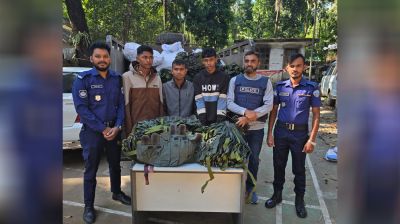 রামুতে পুলিশের অভিযানে মিয়ানমারগামী অস্ত্র সরঞ্জাম উদ্ধার, আটক ৩