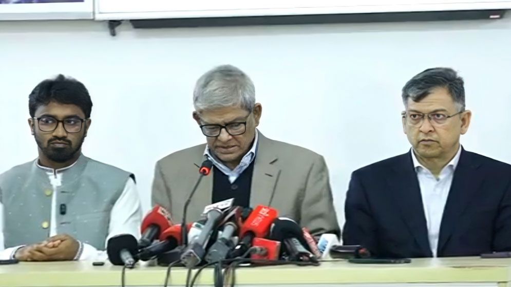 বিএনপিতে যোগ দিলেন রাশেদ খান