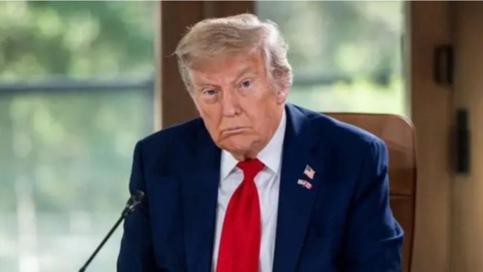 সংবাদ সম্মেলন ডেকেছেন ডোনাল্ড ট্রাম্প