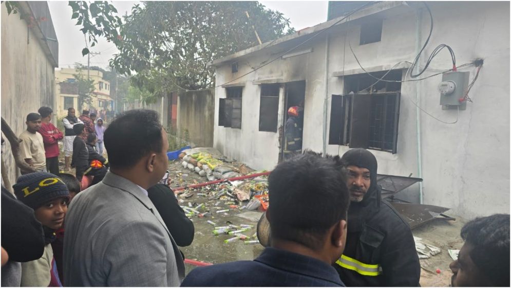 কেরানীগঞ্জে কারখানায় বিস্ফোরণে নিহত ১