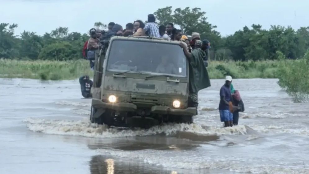 আফ্রিকায় ভয়াবহ বন্যায় মৃত শতাধিক