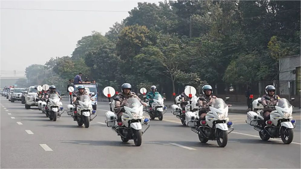 রাজধানীতে হর্নের বিরুদ্ধে মোটর শোভাযাত্রা