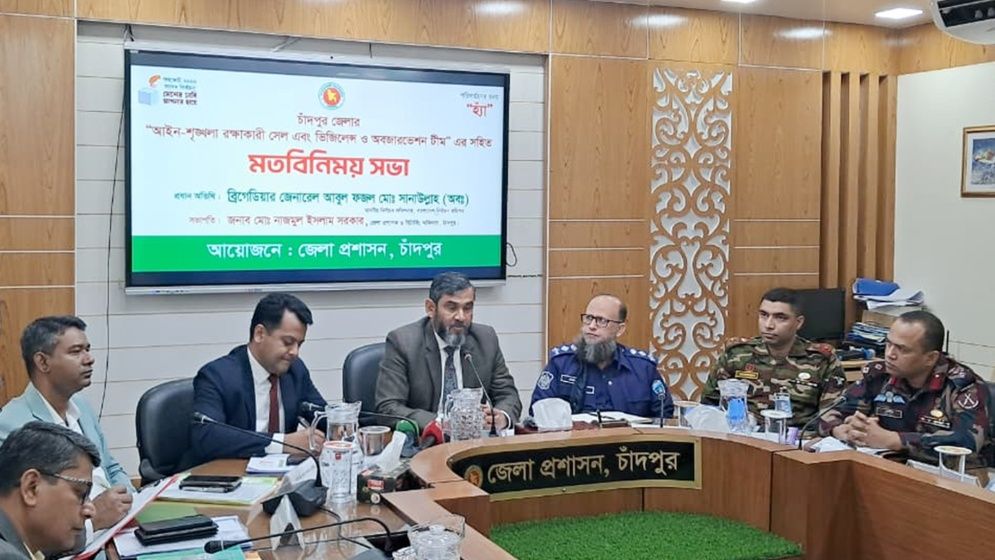 ভোটকেন্দ্রে কেউ বিশৃঙ্খলা করতে পারবে না : ইসি