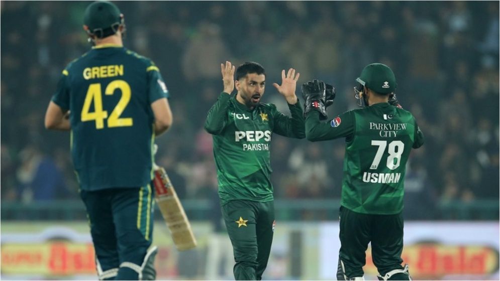 অস্ট্রেলিয়াকে হারিয়ে সিরিজ জিতল পাকিস্তান