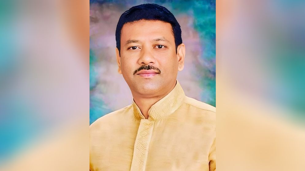 বারবার ষড়যন্ত্রের শিকার চেয়ারম্যান সেন্টু