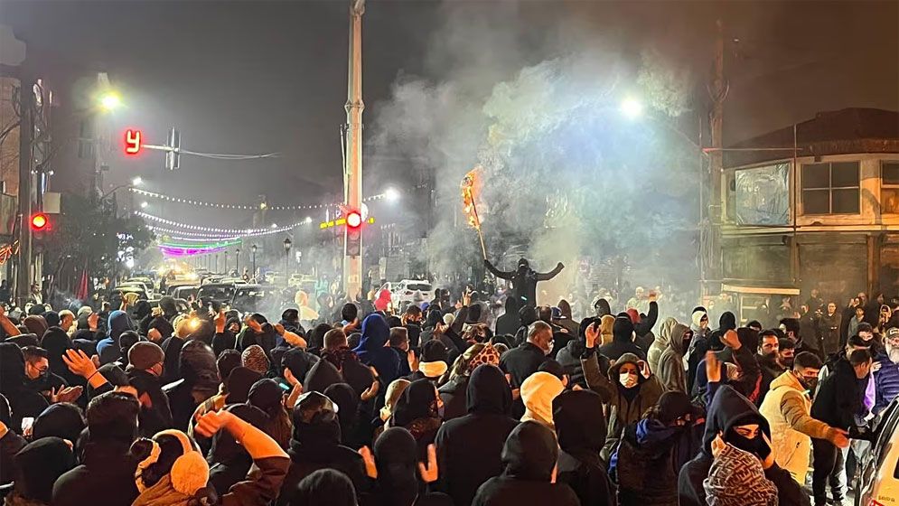 ইরানে বিক্ষোভকারীরা ‘আল্লাহর শত্রু’, মৃত্যুদণ্ডের হুঁশিয়ারি অ্যাটর্নি জেনারেলের