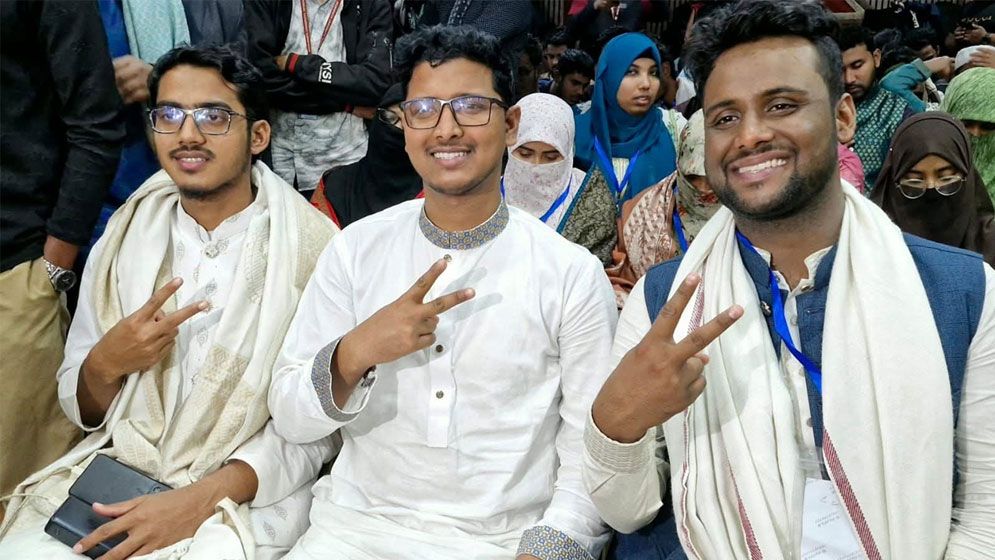 জকসু নির্বাচনে শিবির সমর্থিত ‘অদম্য জবিয়ান ঐক্য’ প্যানেলের নিরঙ্কুশ জয়