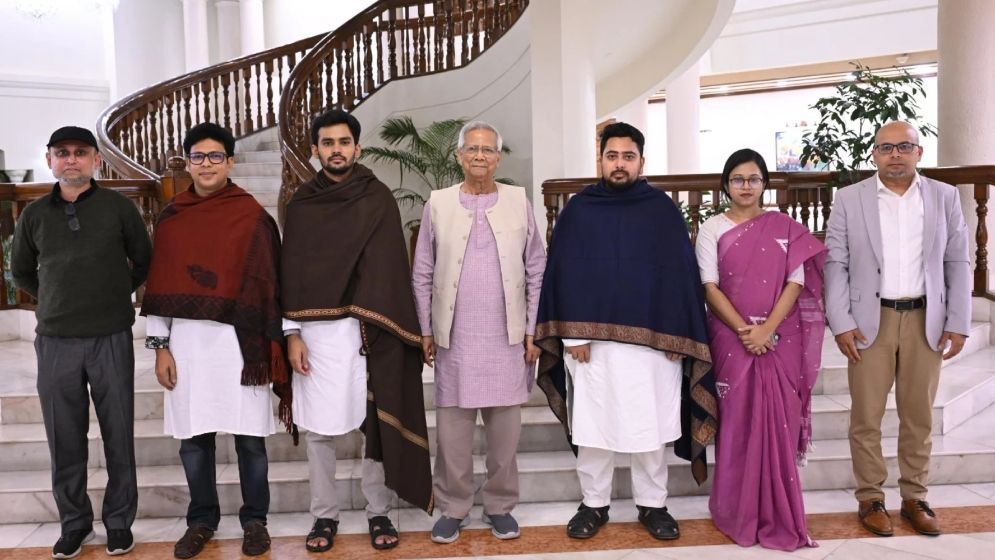 প্রধান উপদেষ্টার সঙ্গে এনসিপির প্রতিনিধি দলের বৈঠক