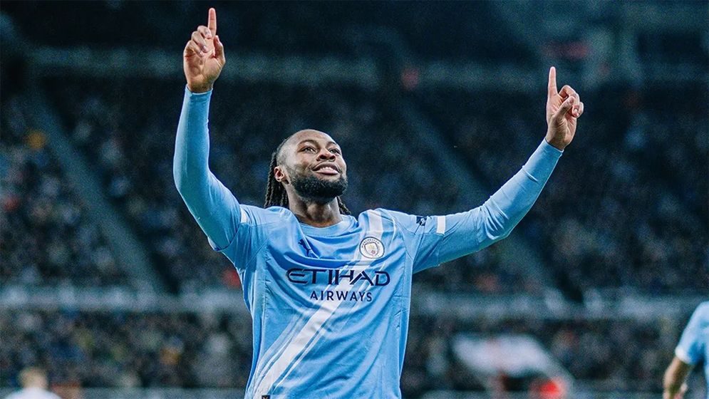 গোধূলিতে নতুন ‘অস্ত্র’ পেলেন গার্দিওলা