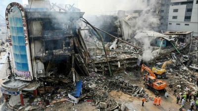 পাকিস্তানে দোকান থেকে ৩০ জনের দগ্ধ মরদেহ উদ্ধার