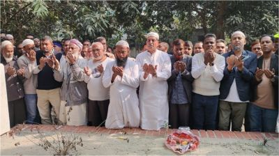 বিএনপি ক্ষমতায় আসলে শহীদ পরিবারের প্রতি অঙ্গীকার বাস্তবায়ন করা হবে : খোকন