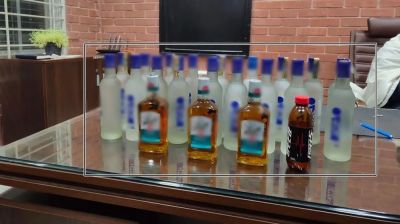 জাবিতে বিদেশি মদসহ আটক সেই শিক্ষার্থী বহিষ্কার