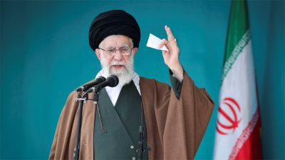 সৌদি, আরব আমিরাত ও তুরস্কে থাকা মার্কিন ঘাঁটি উড়িয়ে দেবে ইরান!