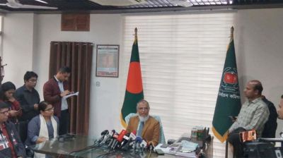 নির্বাচনে দায়িত্বে থাকা কর্মকর্তারা গণভোটের পক্ষে–বিপক্ষে যাবেন না