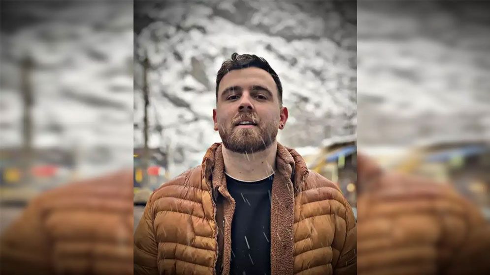 ইরানে সরকারবিরোধী আন্দোলনে অংশ নেওয়া তরুণ এরফান সোলতানির মৃত্যুদণ্ড স্থগিত