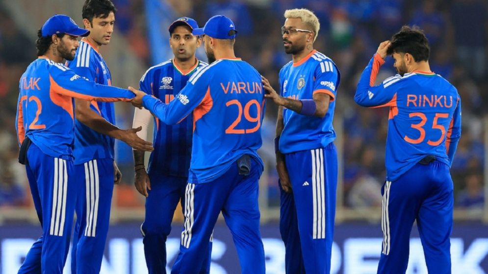 অপরাজিত থেকেই সুপার এইটে ভারত