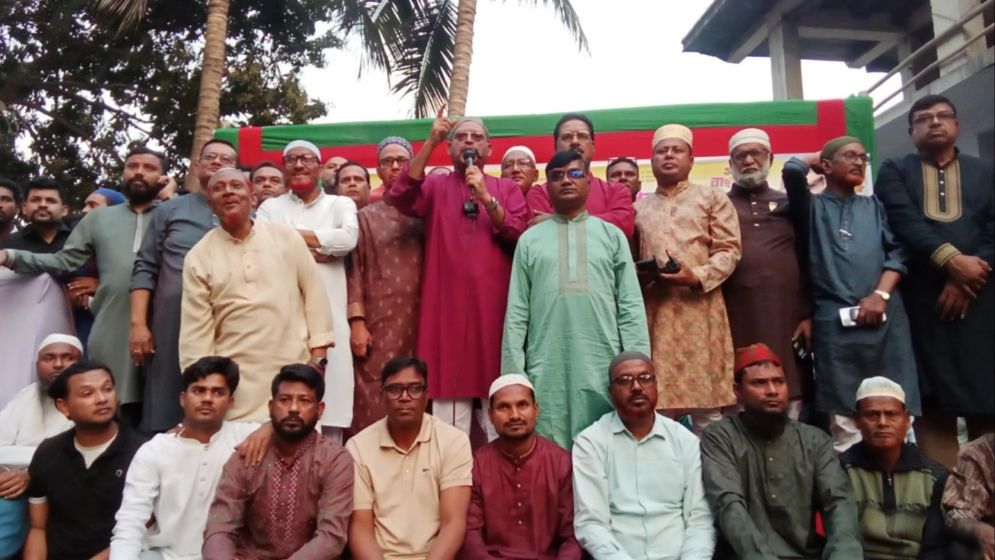 সবাইকে সংযত থেকে দলীয় কর্মকাণ্ডে অংশগ্রহণের আহ্বান এমপি সিরাজের