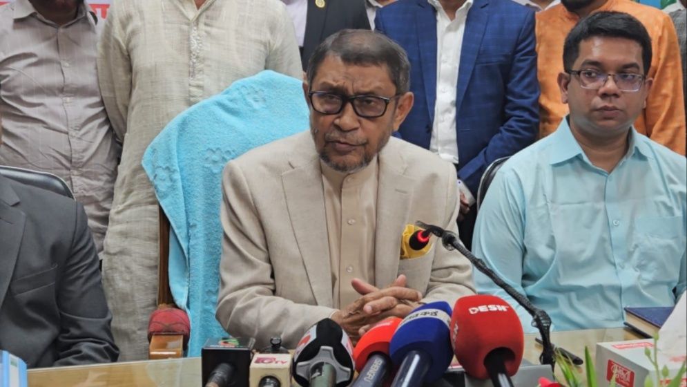 চিকিৎসকদের পছন্দ অনুযায়ী তাদের পোস্টিং দেওয়া হবে : স্বাস্থ্যমন্ত্রী