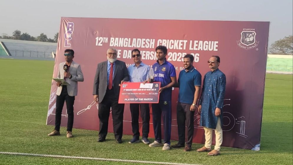 হাসান মাহমুদের অলরাউন্ড নৈপুণ্যে ইস্ট জোনের প্রথম জয়