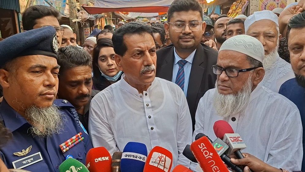 সিন্ডিকেট করে কৃত্রিম সংকট তৈরি করলে কঠোর ব্যবস্থা নেওয়া হবে: খায়রুল কবির খোকন