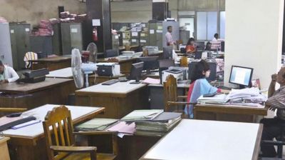 আজ থেকে অফিস-আদালত নতুন সময়সূচিতে চলবে