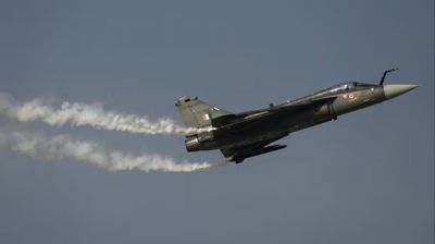 ফের ভারতের যুদ্ধবিমান তেজাস বিধ্বস্ত