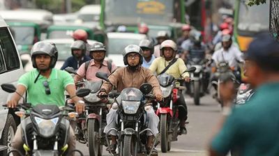 মোটরসাইকেল চলাচলে নিষেধাজ্ঞা বহাল