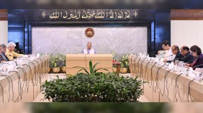 শ্রমবাজারে সুনাম ধরে রাখতে সনদ জালিয়াতির বিরুদ্ধে ব্যবস্থার নির্দেশ প্রধান উপদেষ্টার