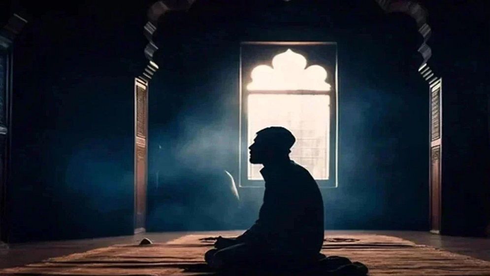 নামাজের সময়সূচি: ৭ মার্চ ২০২৬