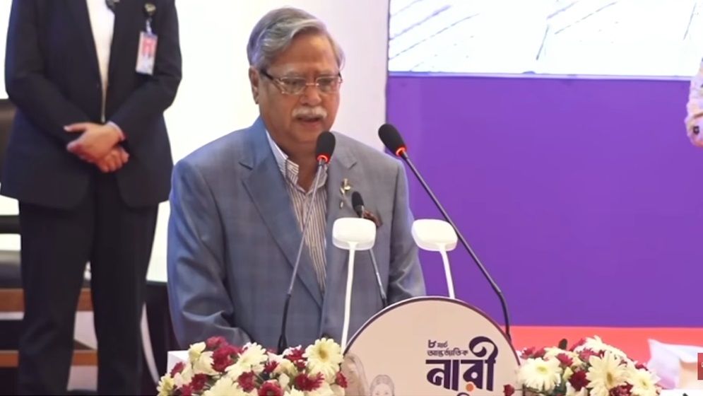 নারীকে রাষ্ট্র ও সমাজের মূলধারা থেকে দূরে রেখে সমৃদ্ধি সম্ভব নয়: রাষ্ট্রপতি