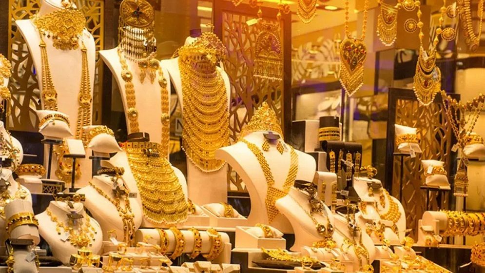 দেশে স্বর্ণের দামে বড় পতন