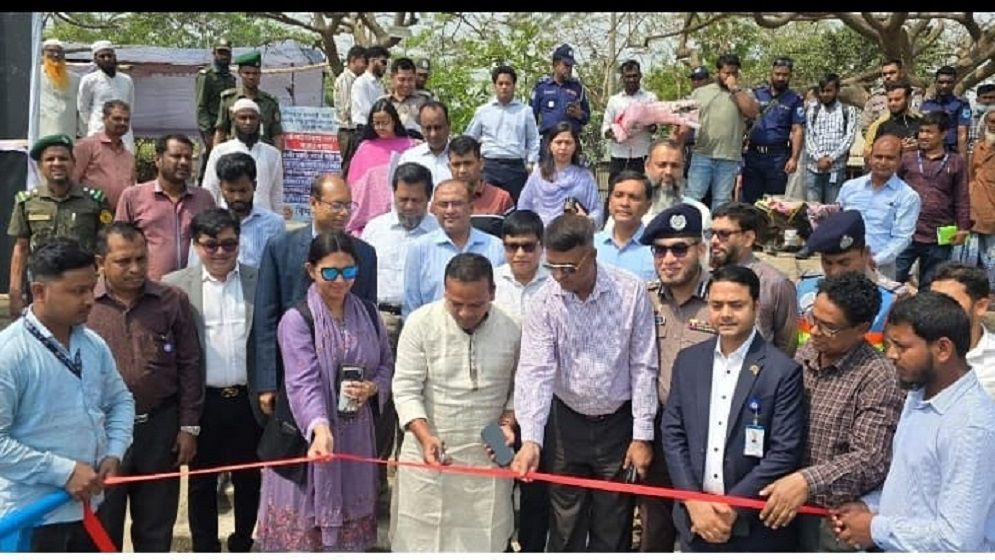 ঈদে ঘরমুখী যাত্রীদের নিরাপদ নৌযাত্রা নিশ্চিত করতে সরকার বদ্ধপরিকর: নৌ-পরিবহন প্রতিমন্ত্রী