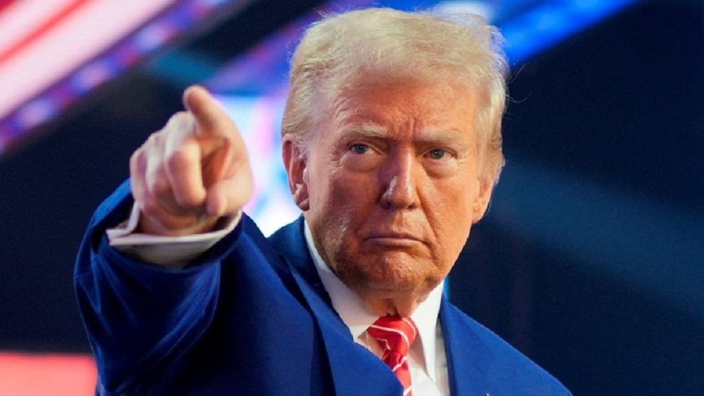 হরমুজ প্রণালি খুলতে ইরানকে ট্রাম্পের ৪৮ ঘণ্টার আলটিমেটাম