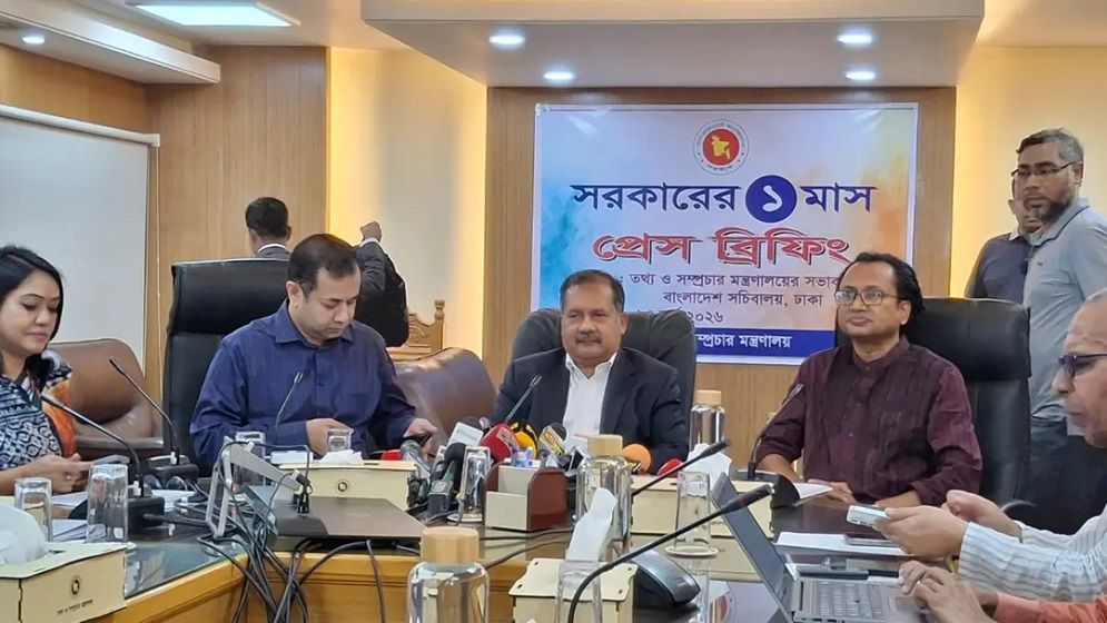 জ্বালানি তেলের দাম বাড়ছে না: প্রধানমন্ত্রীর উপদেষ্টা