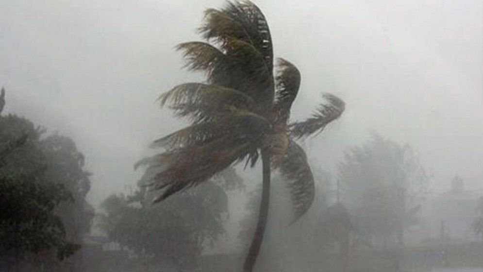 ঢাকাসহ ৪ জেলায় ৬০ কিলোমিটার বেগে ঝড়ের আভাস