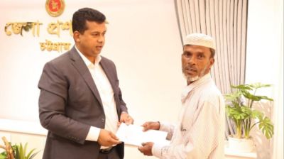 চট্টগ্রামের ডিসি জাহিদুল ইসলাম; সমস্যার সমাধানের বাতিঘর