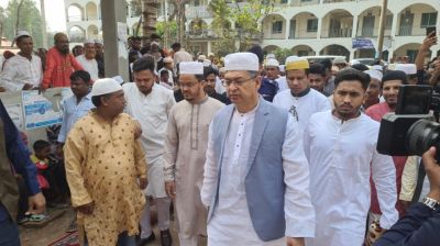 ঐক্যবদ্ধভাবে দেশকে এগিয়ে নেওয়া হোক ঈদের দিনের প্রকৃত আনন্দ : স্বরাষ্ট্রমন্ত্রী