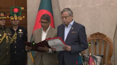 মন্ত্রিসভায় জায়গা পেলেন আহমেদ আযম খান