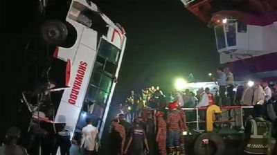 ১ কোটি টাকা নিহতদের পরিবারকে ক্ষতিপূরণ দিতে সরকারকে লিগ্যাল নোটিশ