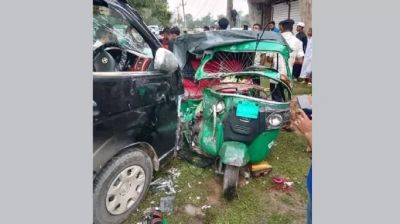 শ্রীমঙ্গলে মাইক্রোবাস-অটোরিকশা সংঘর্ষে নিহত ৩