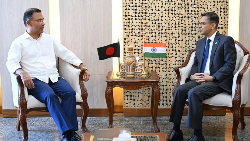 প্রধানমন্ত্রীর সঙ্গে ভারতীয় হাইকমিশনারের সাক্ষাৎ