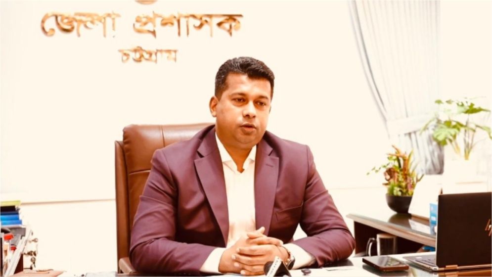 প্রাণহানি ছাড়াই জঙ্গল সলিমপুর নিয়ন্ত্রণে : ডিসি জাহিদুল