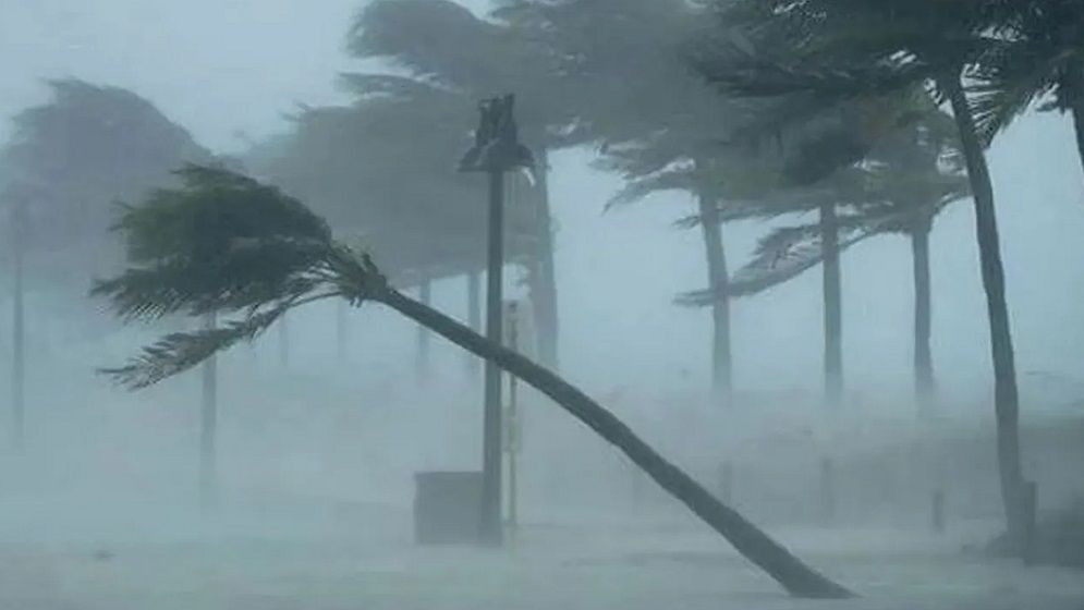 দুপুরের মধ্যে দেশের ৬ অঞ্চলে ঝড়-বৃষ্টি সম্ভাবনা