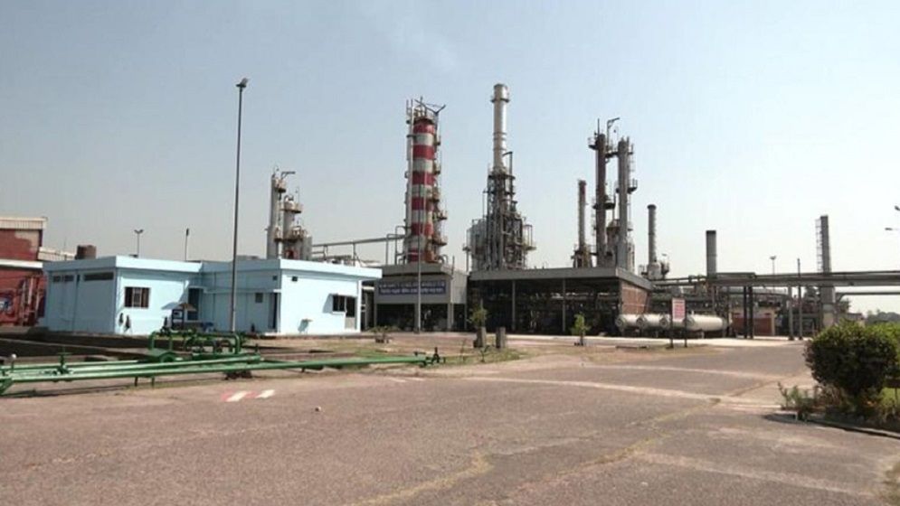 ক্রুড সংকটে বন্ধ হয়ে গেল দেশের একমাত্র রাষ্ট্রায়ত্ত তেল শোধনাগার