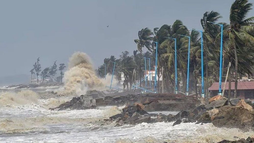 সাগরে লঘুচাপের প্রভাবে দেশের সাত বিভাগে বৃষ্টির আভাস