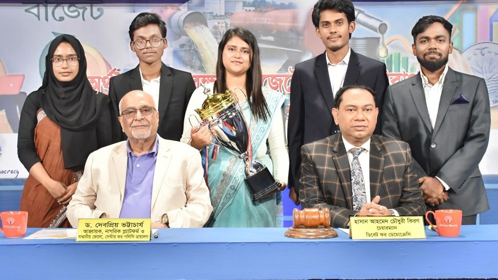 পতিত সরকারের জ্বালানি নীতি ছিলো বিতর্কিত: ড. দেবপ্রিয় ভট্টাচার্য