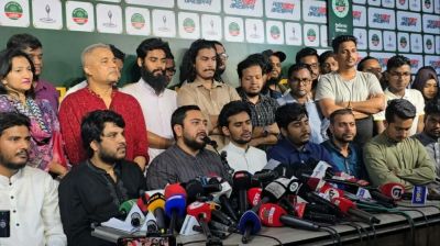 সারাদেশে চাঁদাবাজি-দুর্নীতি-সন্ত্রাসে ছেয়ে যাচ্ছে : নাহিদ ইসলাম