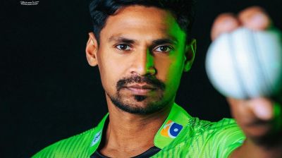 টি-টোয়েন্টিতে নতুন রেকর্ড গড়লেন মোস্তাফিজ